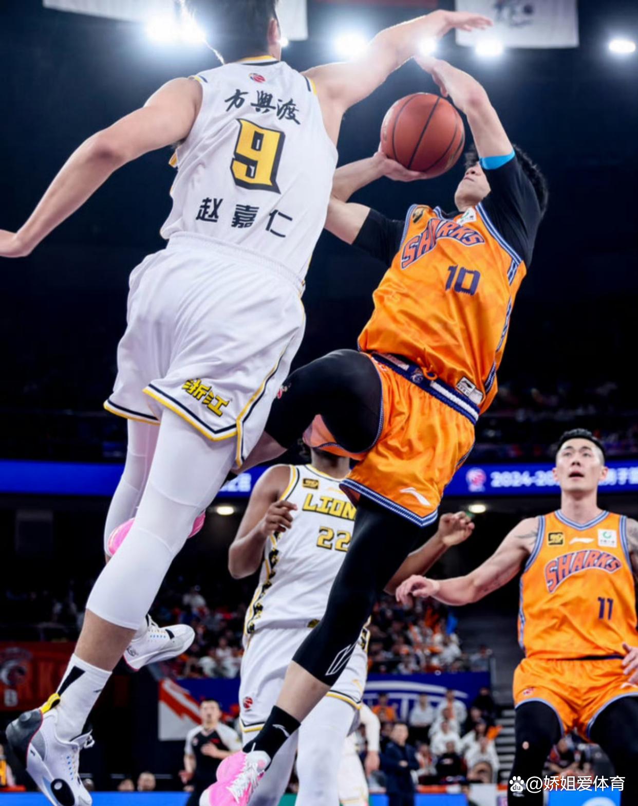 九游体育官网-CBA季后赛赛后走向成谜，密尔沃基雄鹿手感冰凉，目标明确，资深球员宣示担当的简单介绍-九游体育官网