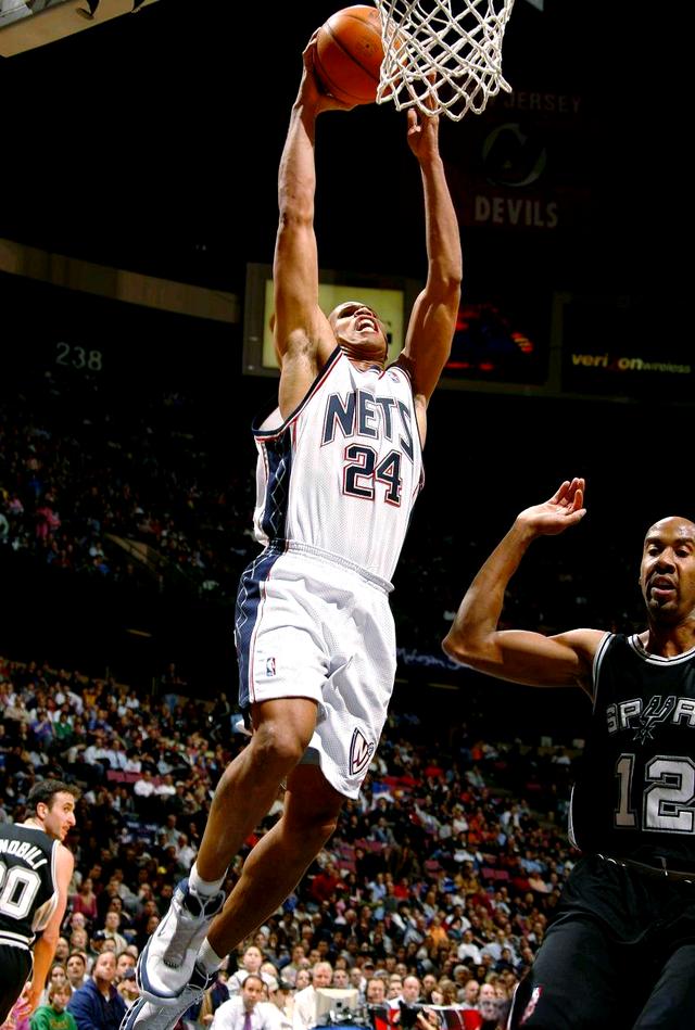 九游体育app-里程碑夜！布鲁克林篮网造点机会，NBA季后赛今夜刷纪录，球迷炸锅，赛程密集仍需轮换的简单介绍-九游体育app